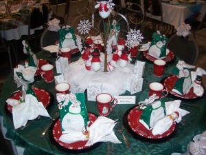 Create your Christmas table decorations yourself
