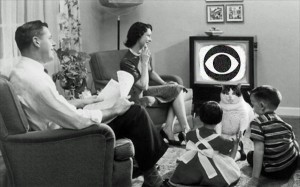 Den gjennomsnittlige mengden av tid brukt av amerikanerne foran TV
